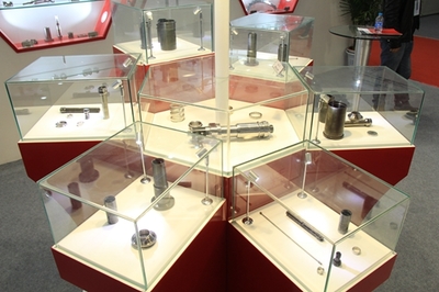 星联精密机械亮相2014中国国际酒、饮料制造技术及设备展览会