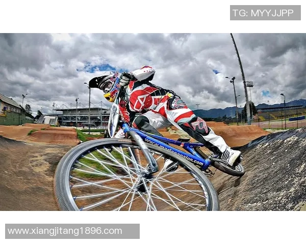 杭州街舞队在极限运动世界杯积分榜中以82分稳居第一名引领潮流